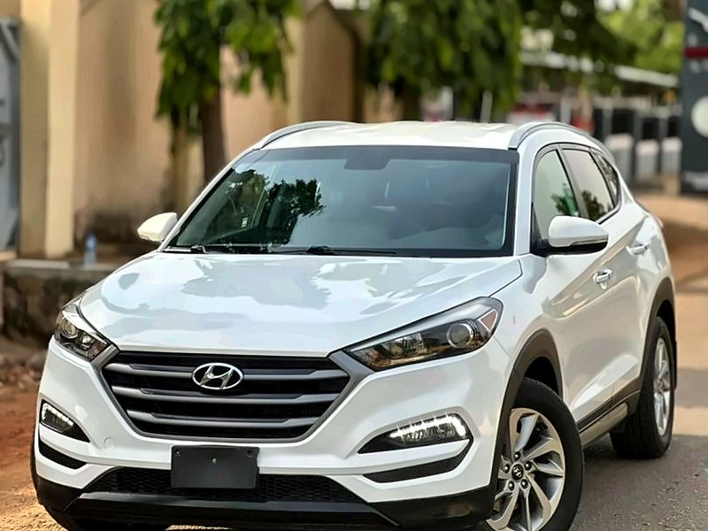 2016 Hyundai Tucson Eco in white