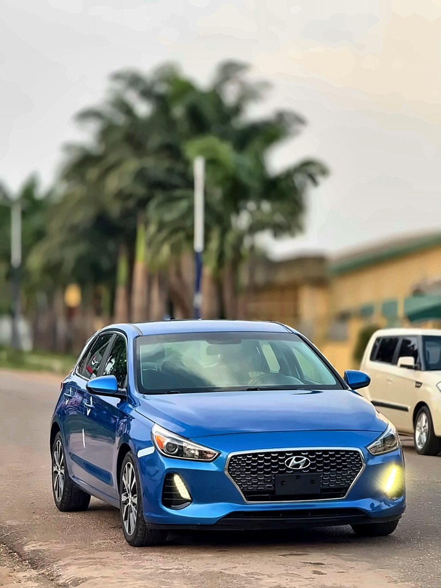 2018 Hyundai Elantra GT in Electric Blue, front three-quarter view